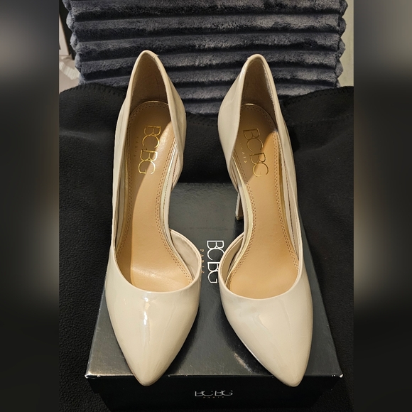 BCBG Shoes - BCBG Women's Elegant Beige Heels